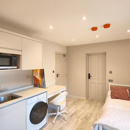 Hotel Morden Stratford Studio 1 Londyn Zewnętrze zdjęcie