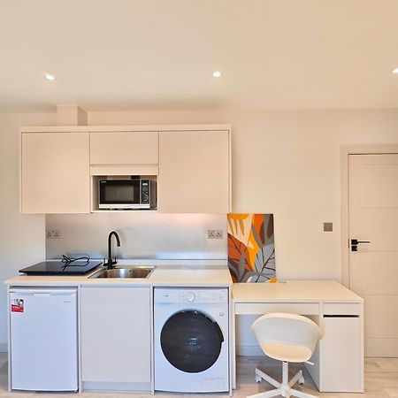 Hotel Morden Stratford Studio 1 Londyn Zewnętrze zdjęcie